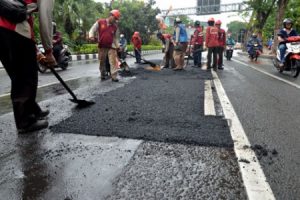 Menparekraf: Jalanan Rusak Ganggu Perkembangan Destinasi Wisata