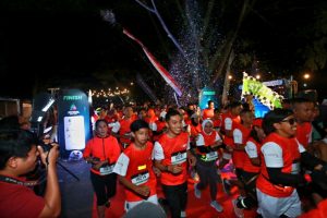 Wisata Berbasis Kesehatan, Ratusan Pelari Ikuti Banyuwangi Night Healthy Run